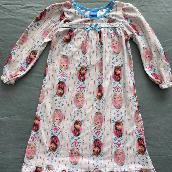 Disney Frozen Nightgown - White with Pink and Blue - Picture 2 of 8